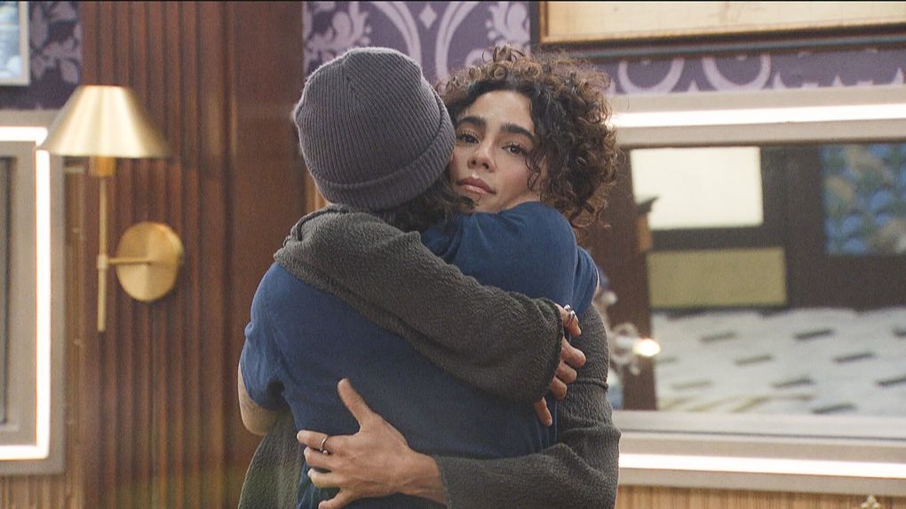 Live Feed Spoilers Showmance Scandal Explodes as Vince Names His(02)